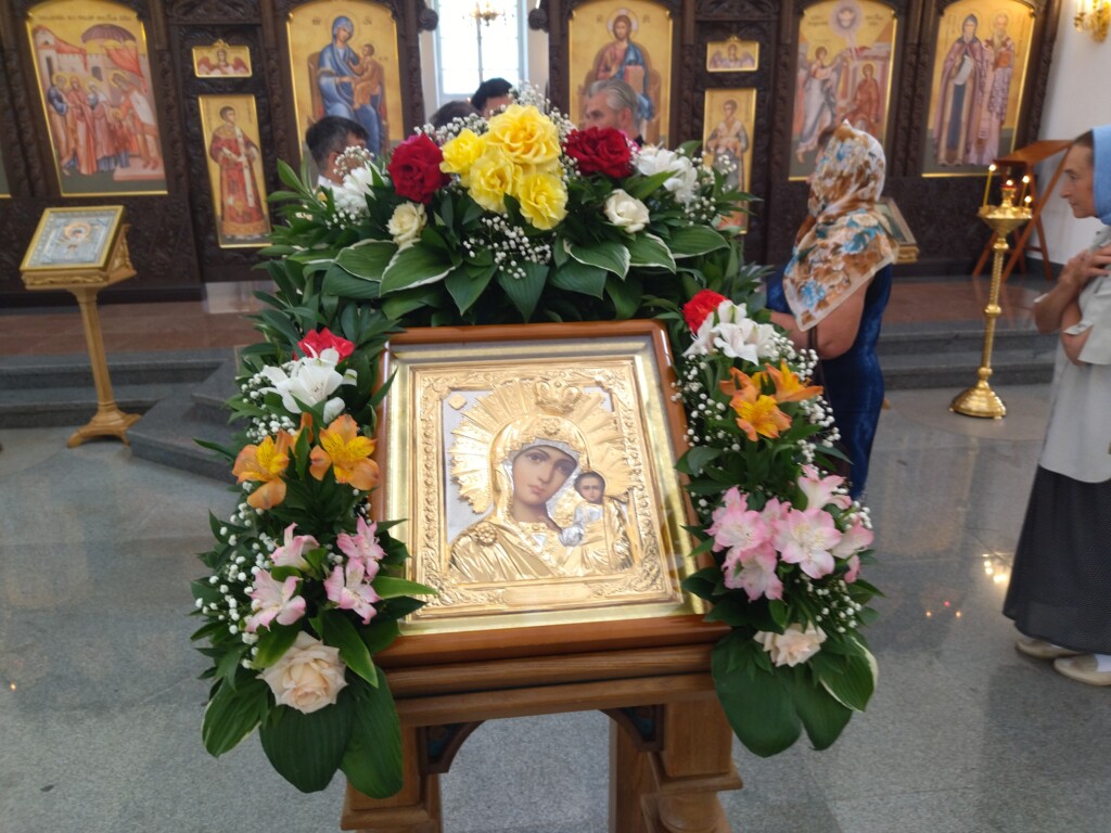 День Казанской иконы Божией Матери